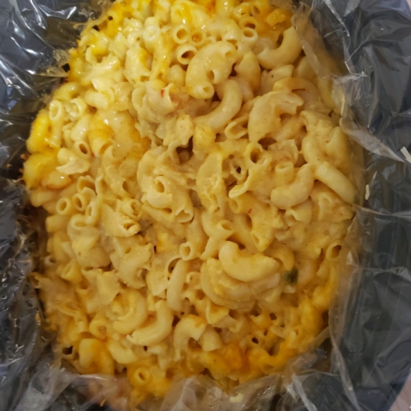 Slow Cooker Mac and Cheese