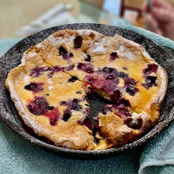 Chef John's Blueberry Dutch Baby recipe - Easy Cook Find