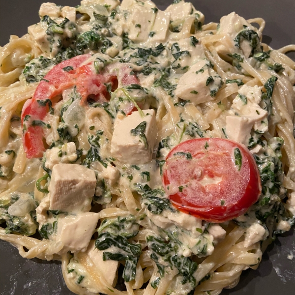 Spinach Alfredo Sauce (Better than Olive Garden)