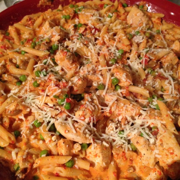 Chicken with Red Pepper Cream Sauce
