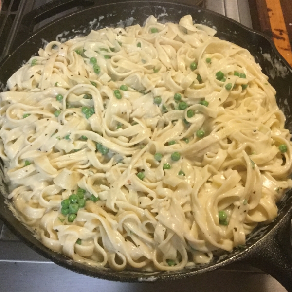 Really Creamy Fettuccine Alfredo