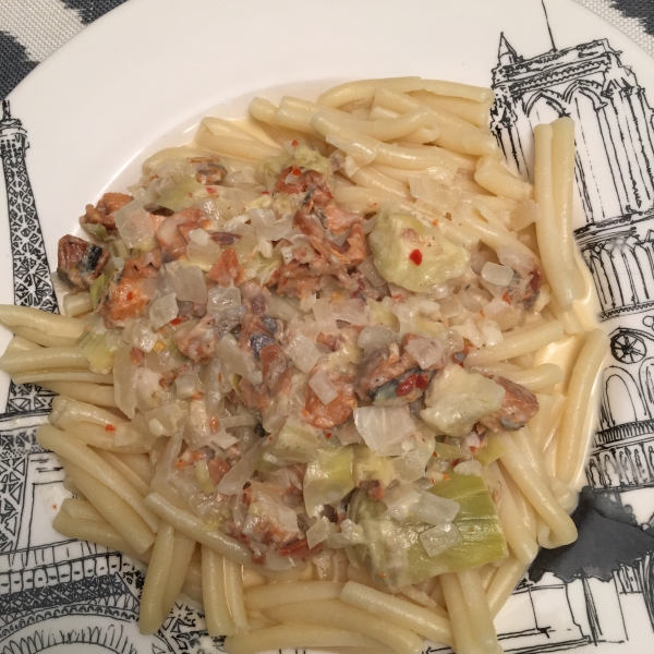 Smoked Salmon and Artichoke in Alfredo Sauce