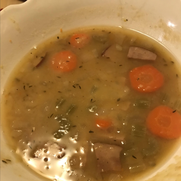 Canadian Yellow Split Pea Soup with Ham