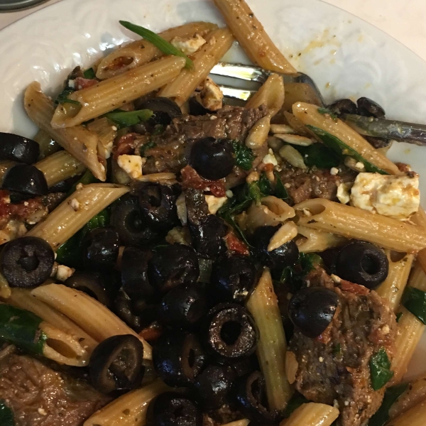 Quick Greek Pasta Salad with Steak