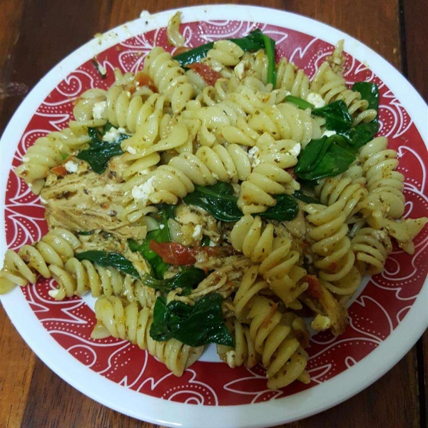 Quick Greek Pasta Salad with Steak