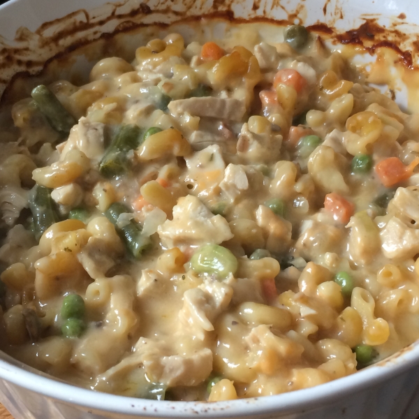 Traci's Chicken Noodle Casserole