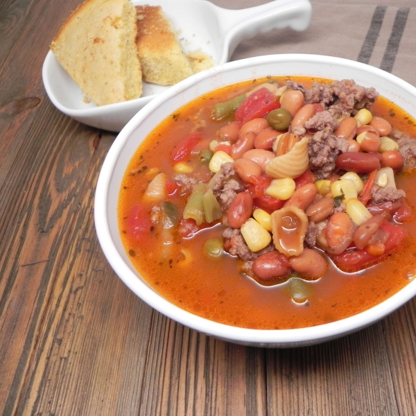 Spruced-Up Slow Cooker Minestrone Soup