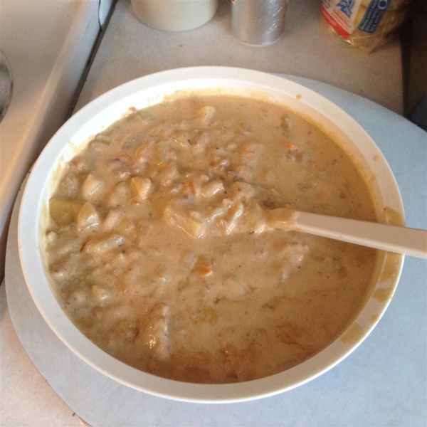 Slow Cooker Clam Chowder