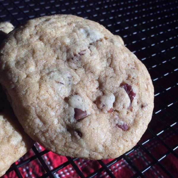 Maple-Bacon Chocolate Chip Cookies
