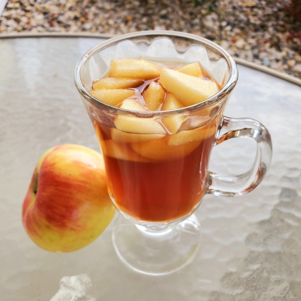 Grandma's Apple Tea