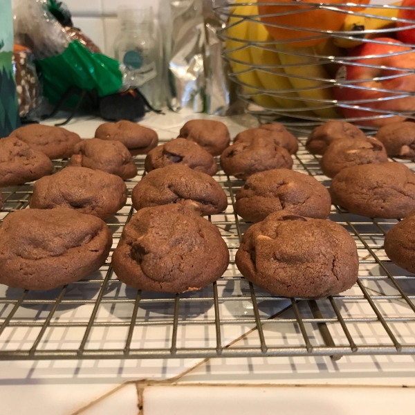 Chocolate Peanut Butter Cup Cookies