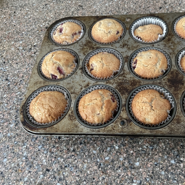 Fresh Cherry Muffins