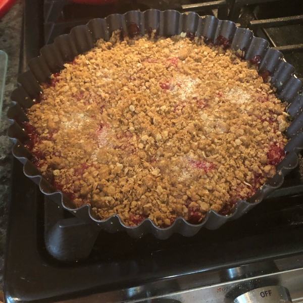 Jackie's Old-Fashioned Raspberry Crisp