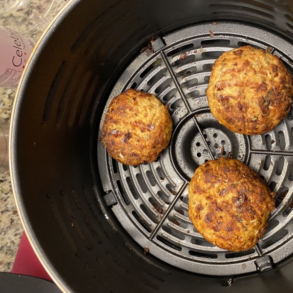 Grandma's Famous Salmon Cakes