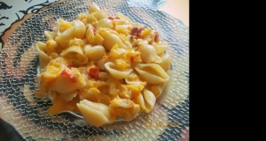 Pasta with Bell Peppers and Pumpkin Sauce