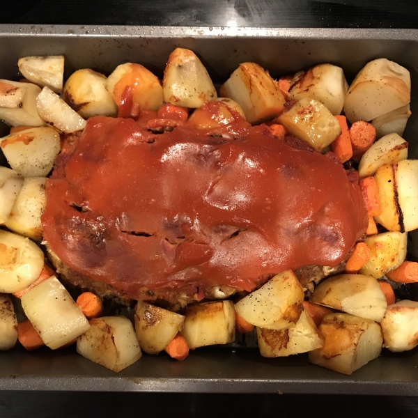 Vegetarian Meatloaf with Vegetables