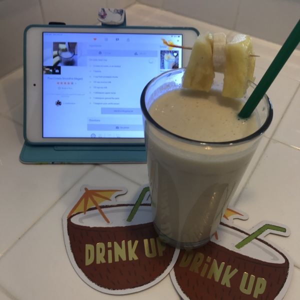 Pina Colada Smoothie (Vegan)