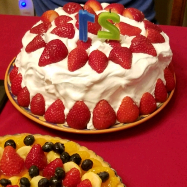 White Chocolate Chip Strawberry Cake