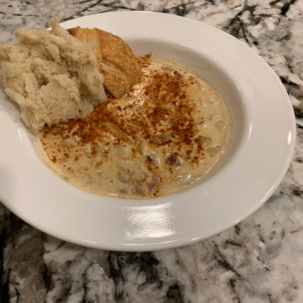 New England Razor Clam Chowder