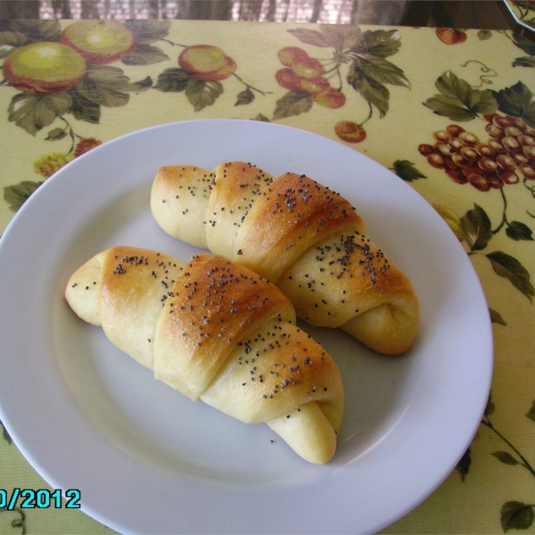 Cake Mix Yeast Rolls