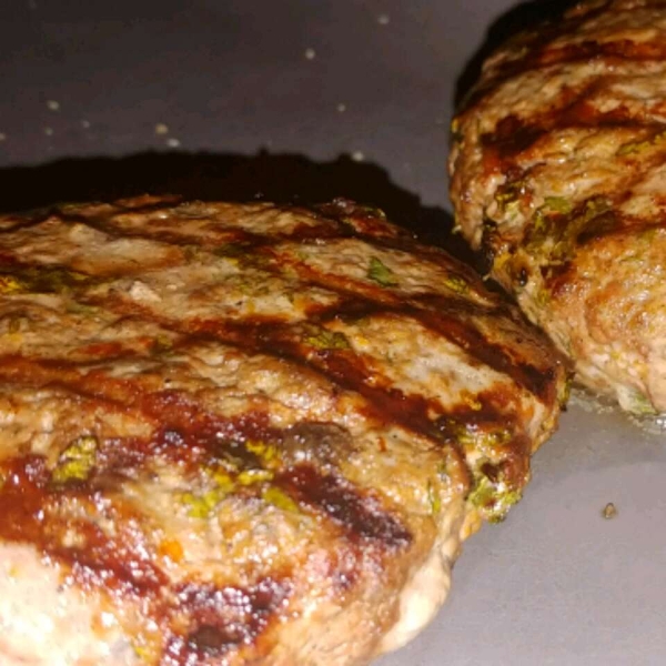 Grilled Spicy Lamb Burgers