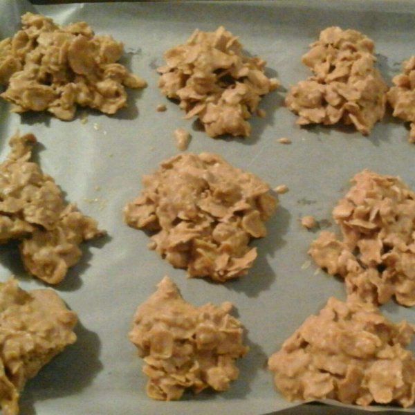 Frosted Corn Flake Cereal Clusters