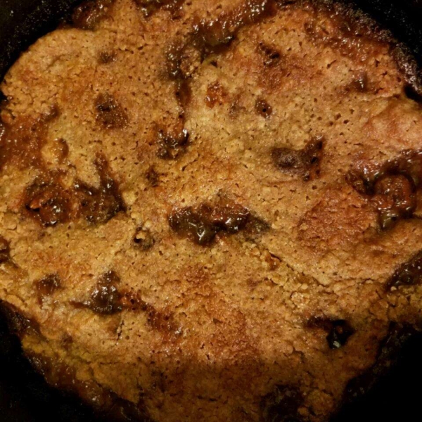 Sheila's Peach Cobbler with Pecans