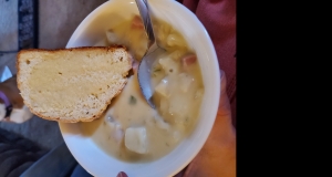 Delicious Ham and Potato Soup