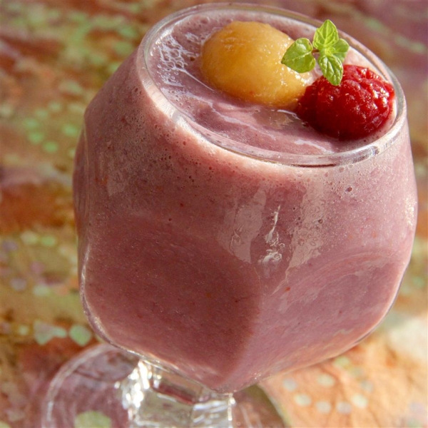 Raspberry Cantaloupe Smoothie