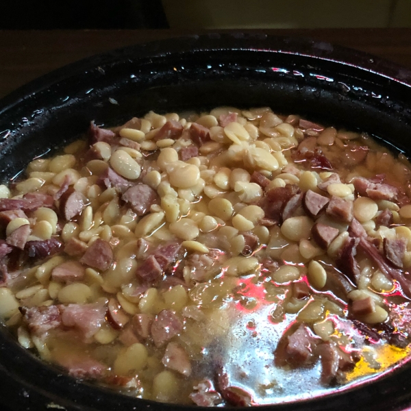 Slow Cooker Southern Lima Beans and Ham