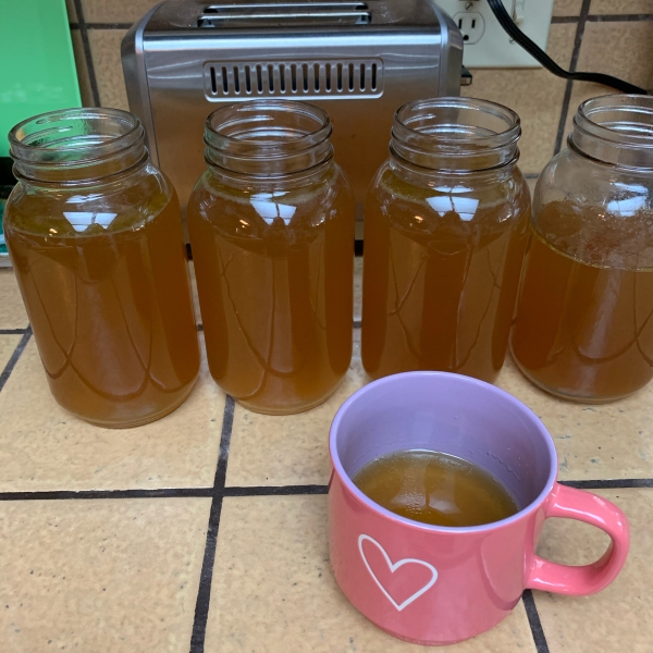 Pressure Cooker Beef Stock