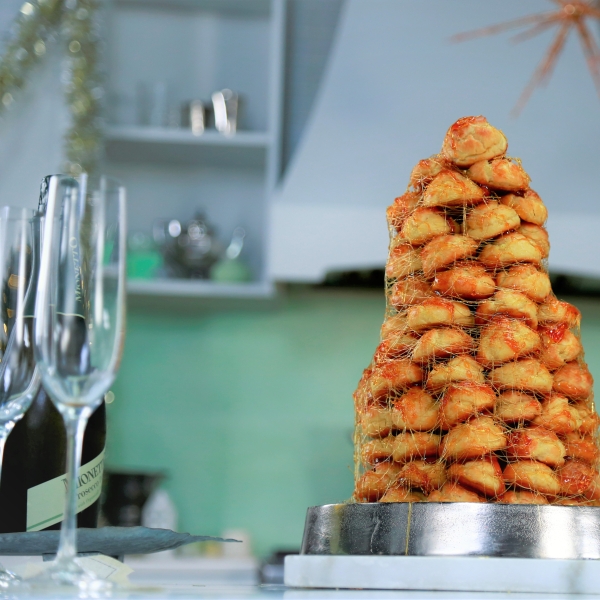 Croquembouche Cone