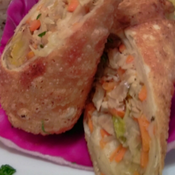 Jerk Chicken Egg Rolls with Mango-Habanero Sauce