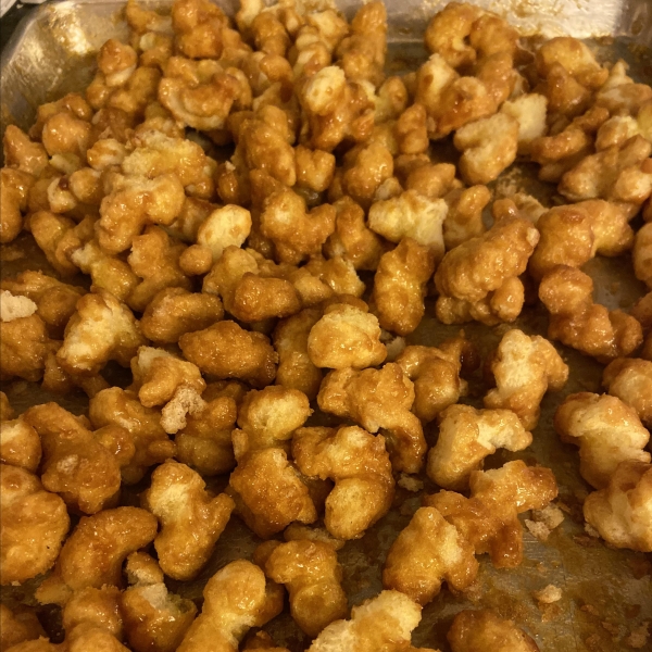 Puffed Caramel Corn