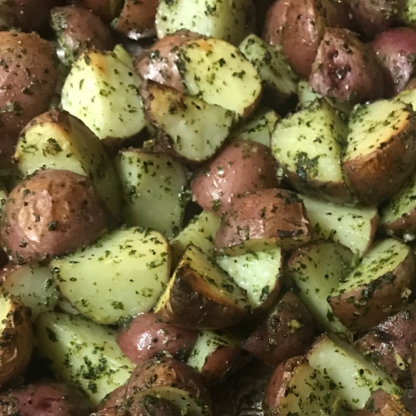 Garlic and Parsley Seasoned Potatoes