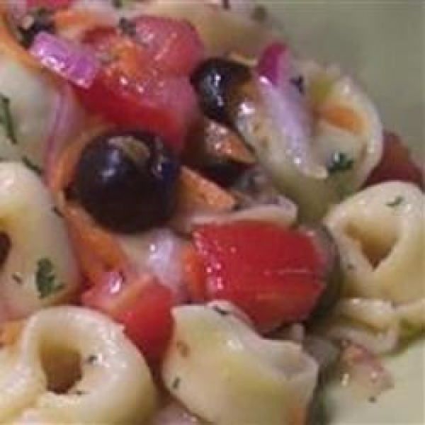 Easy Tortellini Salad