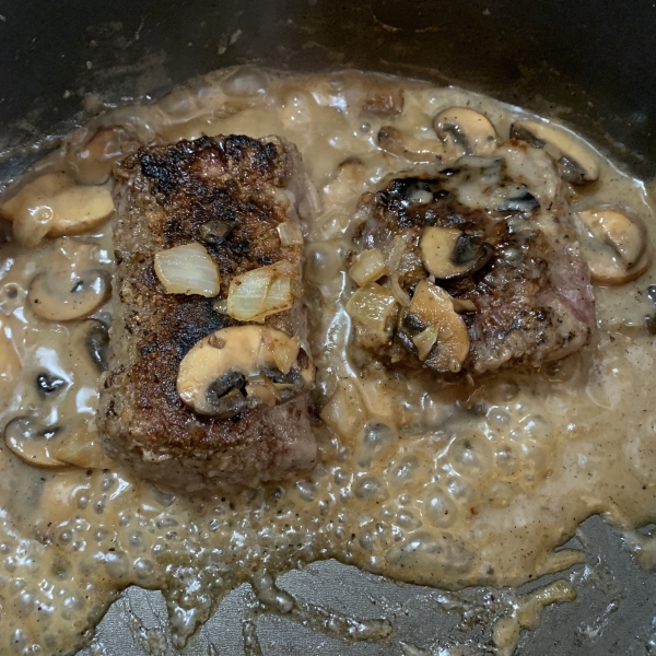 Venison with Sherry-Mushroom Sauce