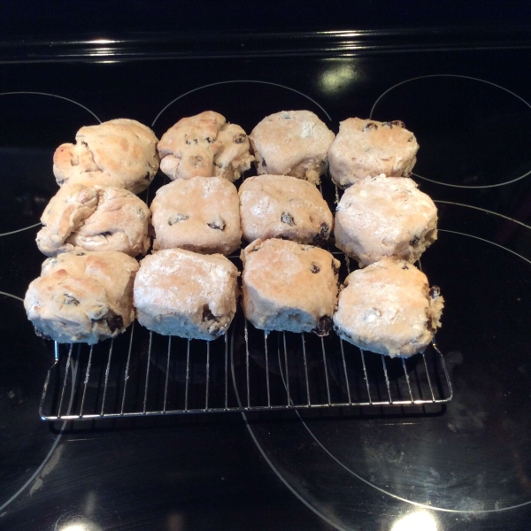 Cinnamon-Raisin Yogurt Biscuits