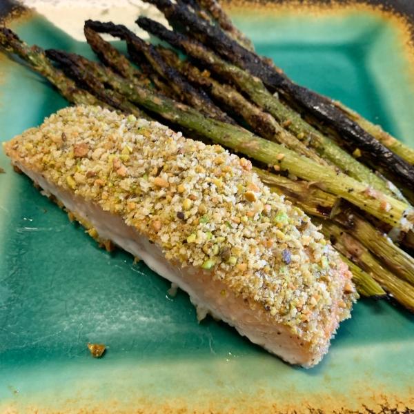 Oven-Roasted Pistachio-Crusted Salmon