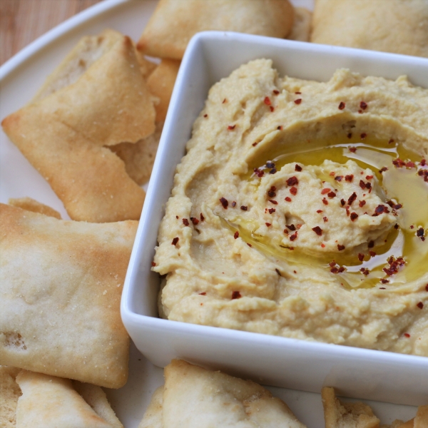 Tahiniless Hummus