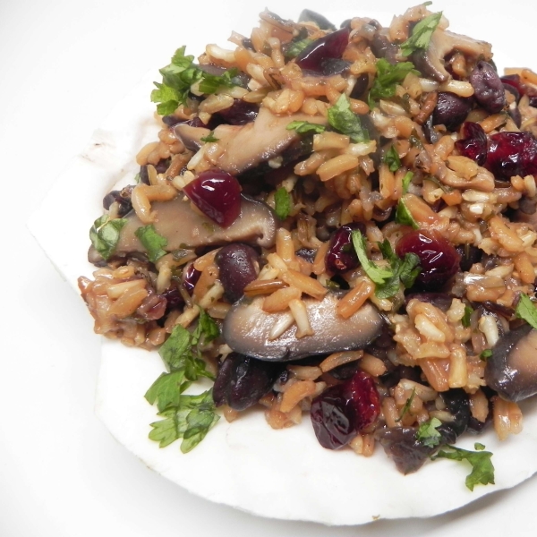 Brown and Wild Rice Medley with Black Beans