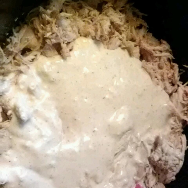 Slow Cooker Alabama Pulled BBQ Chicken