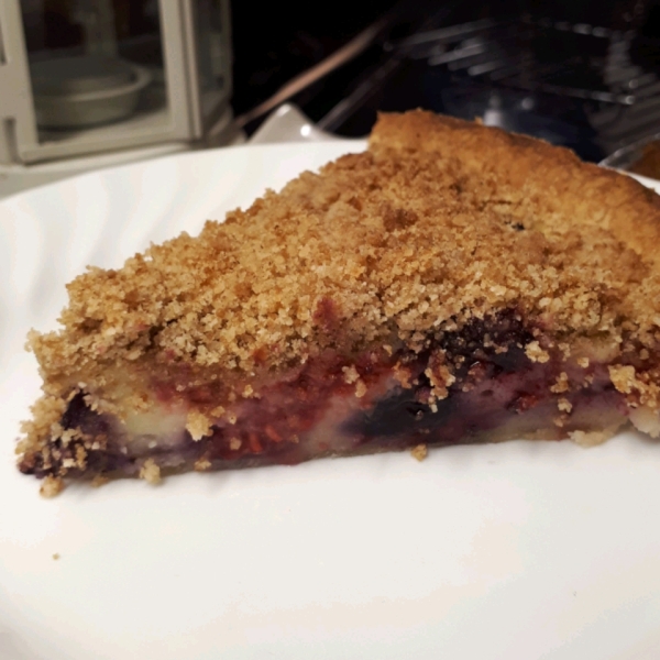 Strawberry Brown Sugar Sour Cream Pie