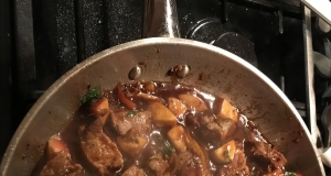 Sweet and Spicy Pork with Apples in Unagi Sauce