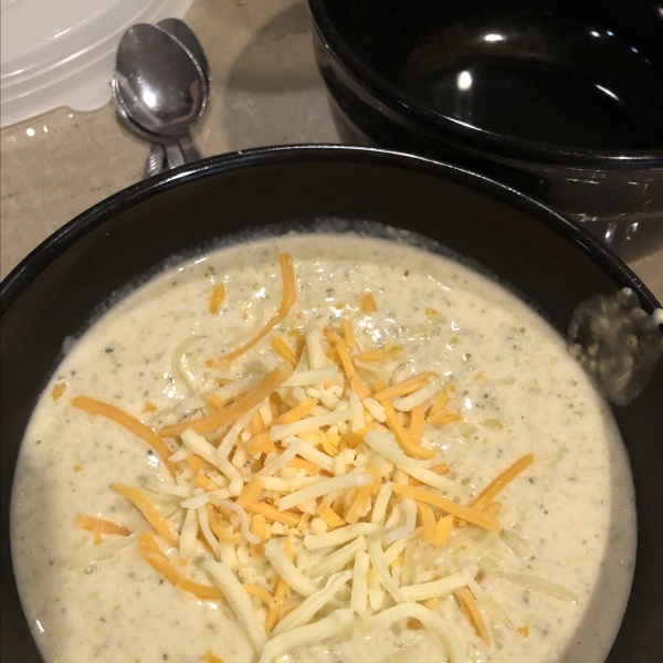 Low-Carb Cream of Broccoli Soup