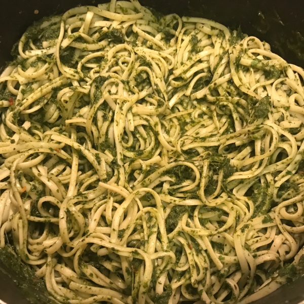 Vegan Linguine With Spinach Pesto