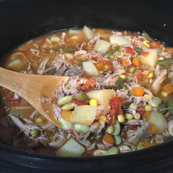 Slow Cooker Brunswick Stew