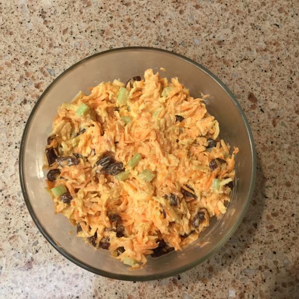 Carrot-Raisin Salad (Bunny Salad)