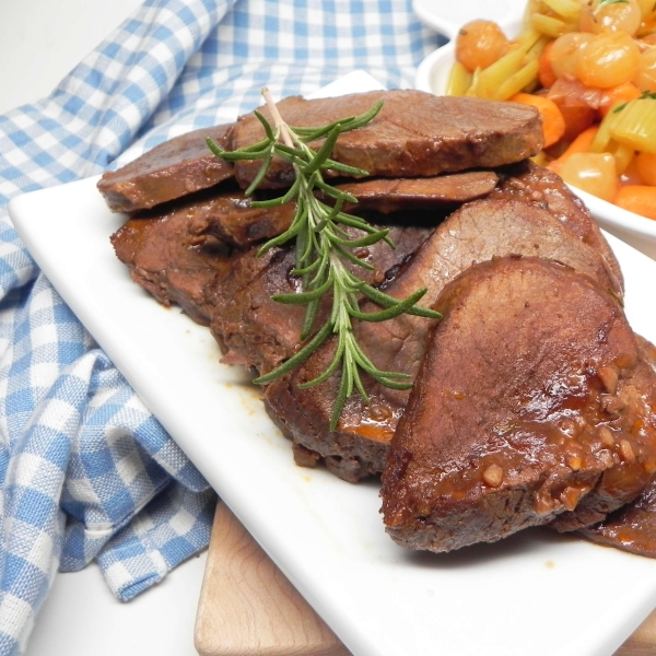 Instant Pot Yankee Pot Roast