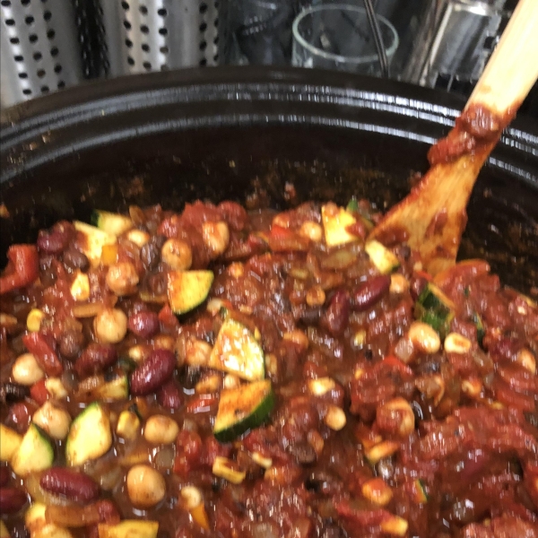 Hearty Vegan Slow-Cooker Chili